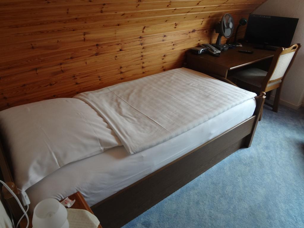 Hotel-Pension Stoeber Йевер Экстерьер фото